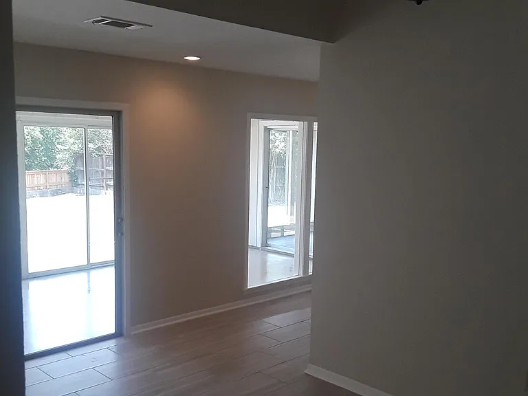 724 Whispering Oaks Dr — Photo 34