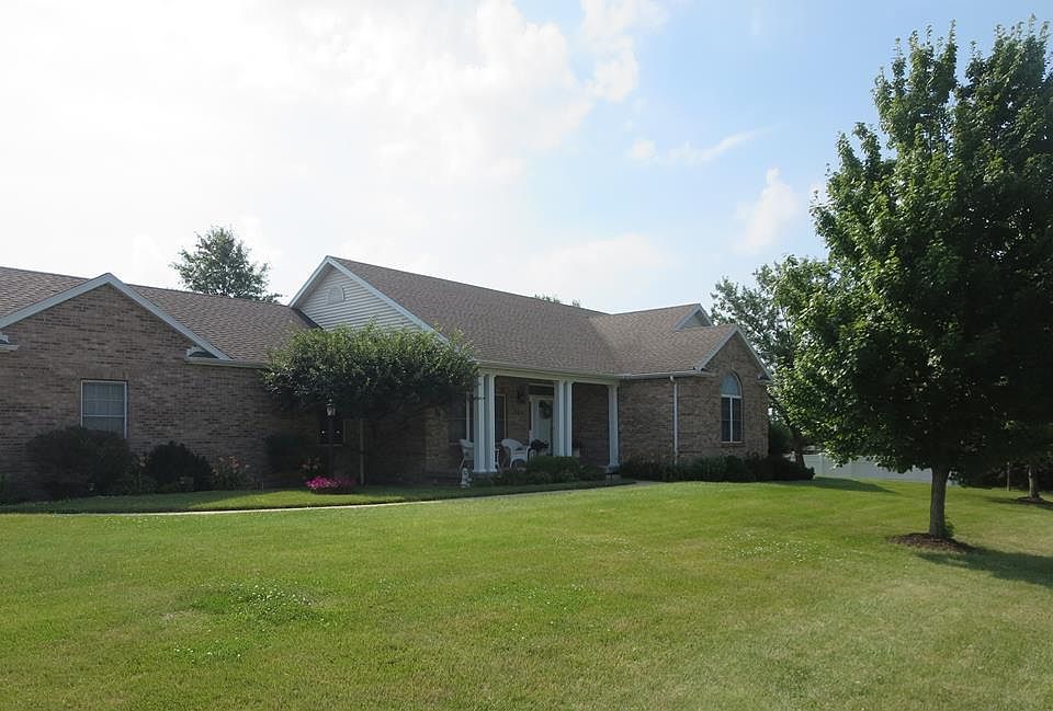 1st image of 504 Suburban Dr
