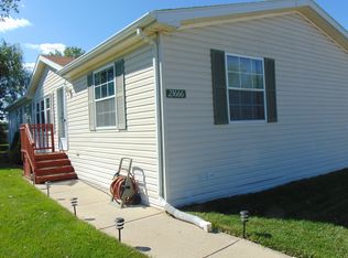 23666 Pheasant Run, New Boston, MI 48164