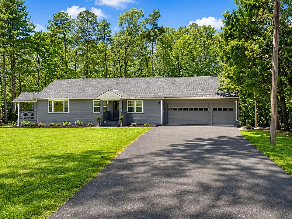 306 Chippewa Dr