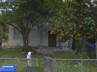 2120 S Trinity St, San Antonio, TX 78207