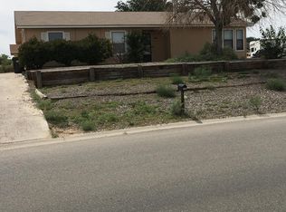 1060 Sugar Rd SE, Rio Rancho, NM 87124