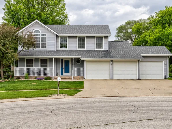 806 Vermont Cir, Ames, IA 50014
