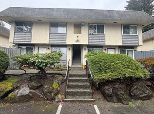 6107 204th St SW APT D2, Lynnwood, WA 98036