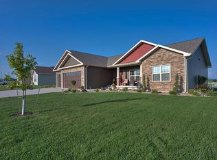 39 7th St, West Point, IA 52656
