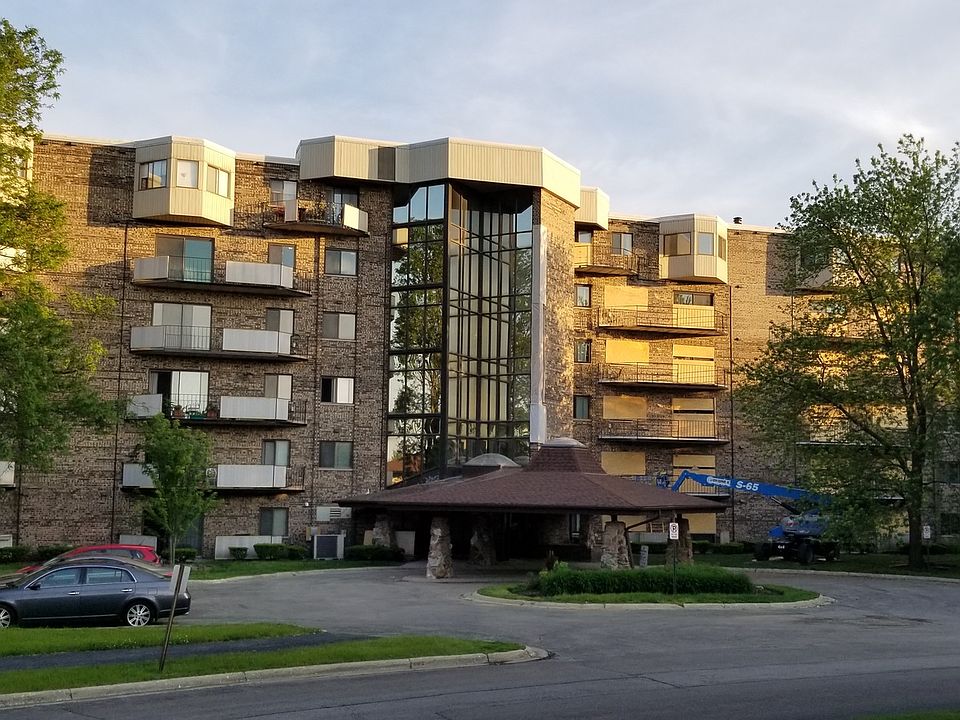 1st image of 1275 Baldwin Ln Unit 401