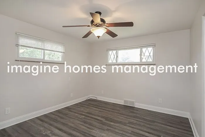 3054 S Park Rd — Photo 4