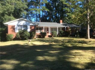1048 Roundknob Ave, Salisbury, NC 28144