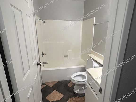 2nd image of 13296 Cavandish Ln