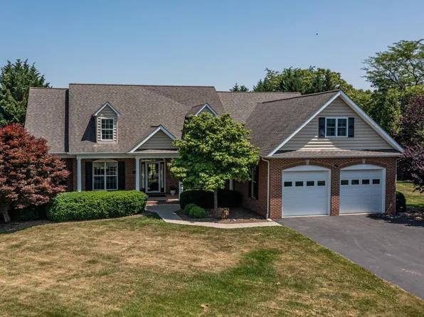 30 Patent House Rd, Charles Town, WV 25414