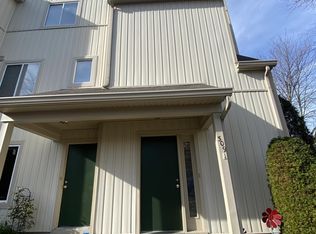 309 Woodlake Dr, Marlton, NJ 08053