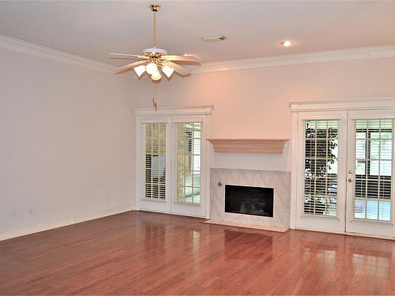 4th image of 108 Sugar Cane Cir