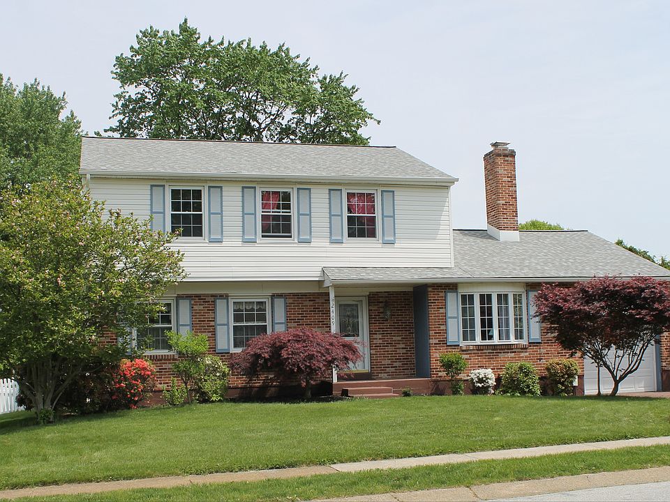 1st image of 2409 Dacia Dr