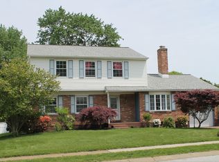 2409 Dacia Dr, Wilmington, DE 19810
