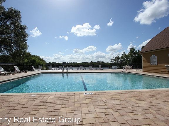 4th image of 465 Forestway 201 Cir