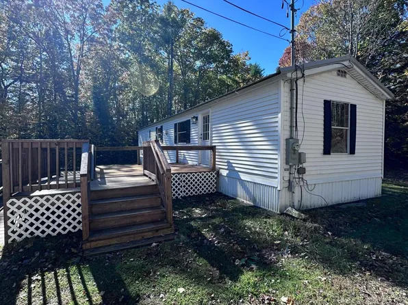 115 Stage Road, Pittston, ME 04345