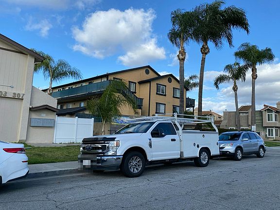 3rd image of 301 W Mountain View Ave #206