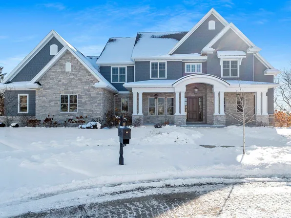 6916 N Palladium Ct, Appleton, WI 54913