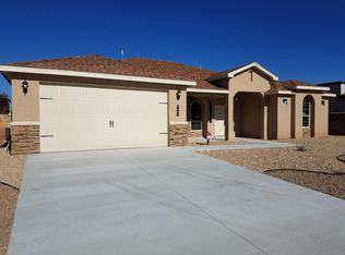 4607 Mesa Central Dr, Las Cruces, NM 88011