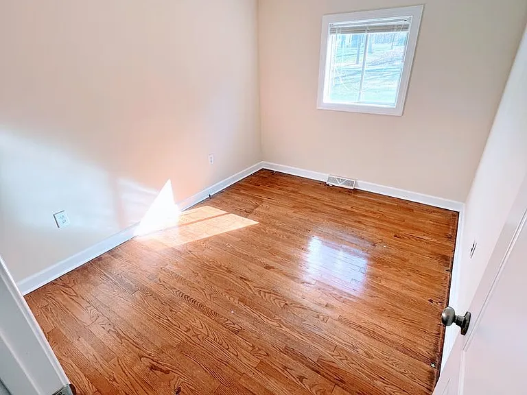 115 Beverly Hills Cir — Photo 10