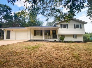 81 Primrose Ln, Powder Springs, GA 30127