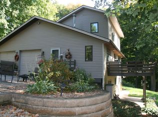 13097 Fox Lake Path, Faribault, MN 55021