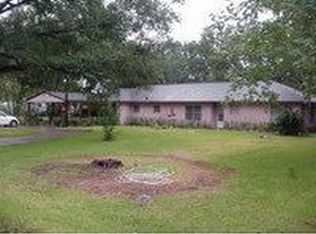 230 E Phillips Rd, Angleton, TX 77515