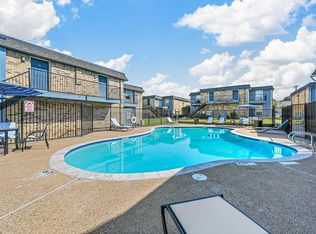 Finley Square, Irving, TX 75062