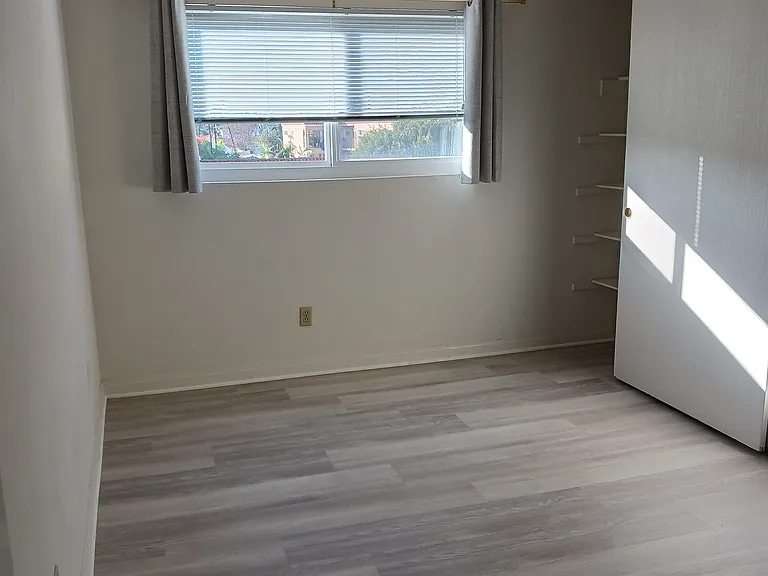 407 Bedroom