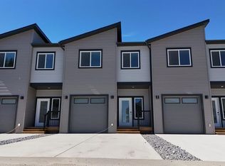 326B E Boutin Ave, Hinton, AB T7V0B4