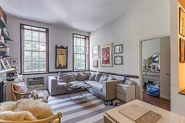 Rented by Bond New York | media 13