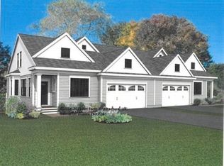 4 Major Boyd Dr #4, West Newbury, MA 01985