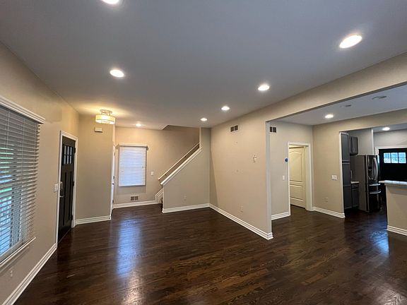 5th image of 338 W Saratoga Ave