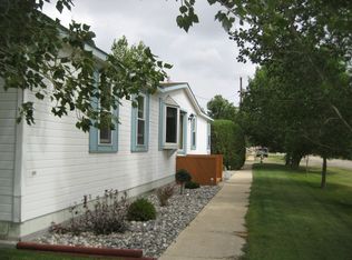 312 S Teigen Ave, Winnett, MT 59087