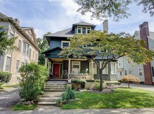 18 Sibley Pl, Rochester, NY 14607
