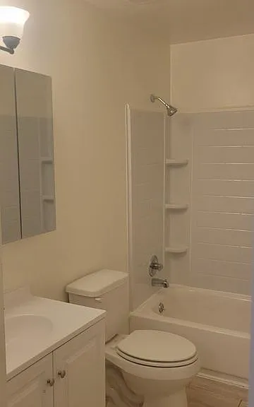 14312 Astrodome Dr — Photo 10