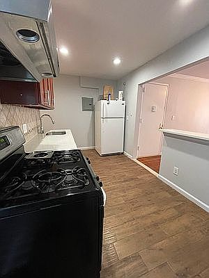 3rd image of 30-34 49th St #1