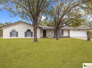 603 S Willis St, Lampasas, TX 76550