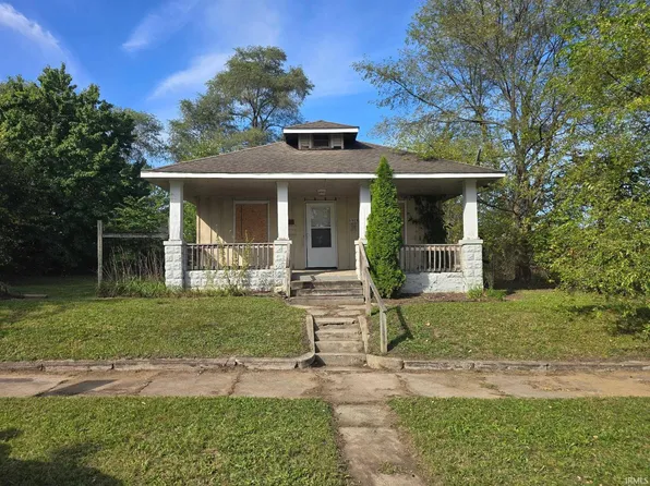 1909 S Lafayette Blvd, South Bend, IN 46613