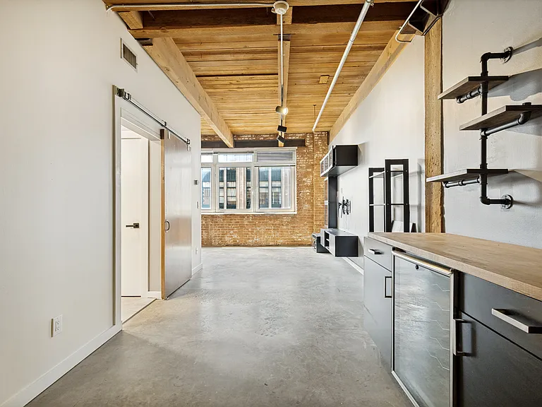 509 Elm St #405 — Photo 3