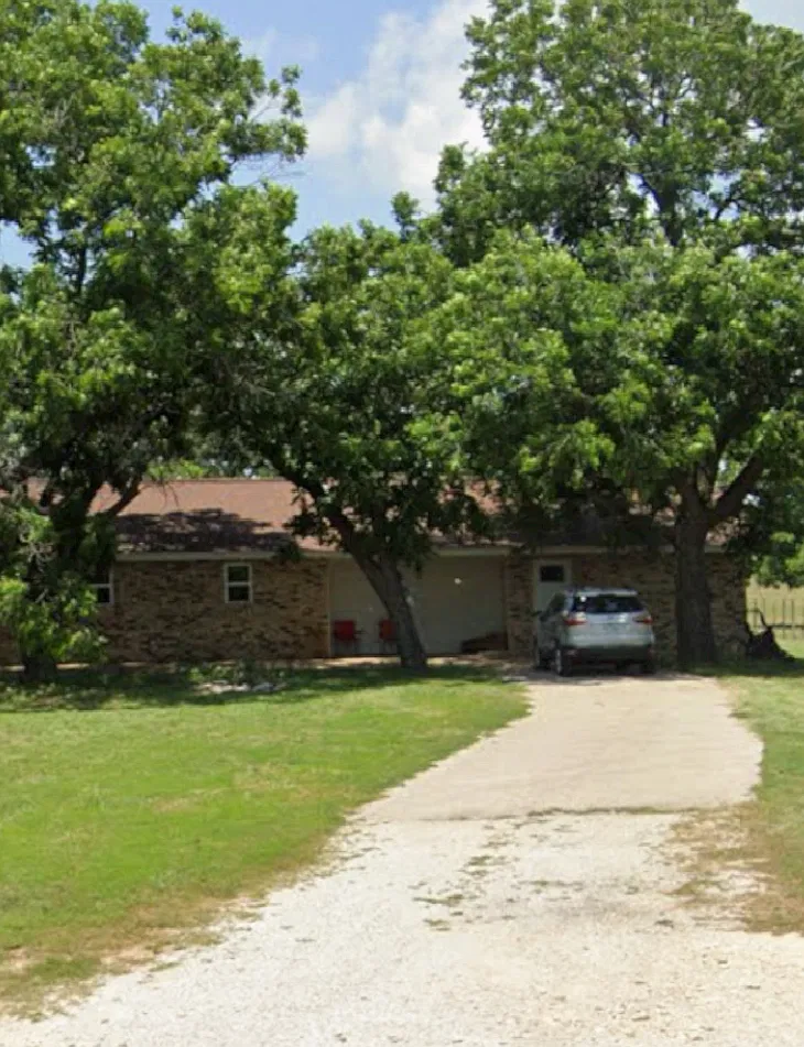3 bed, 1628 sqft, $1,800 — Photo 1
