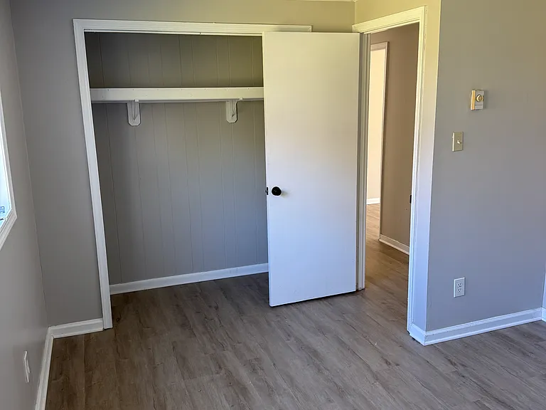 8040 Airport Rd — Photo 8