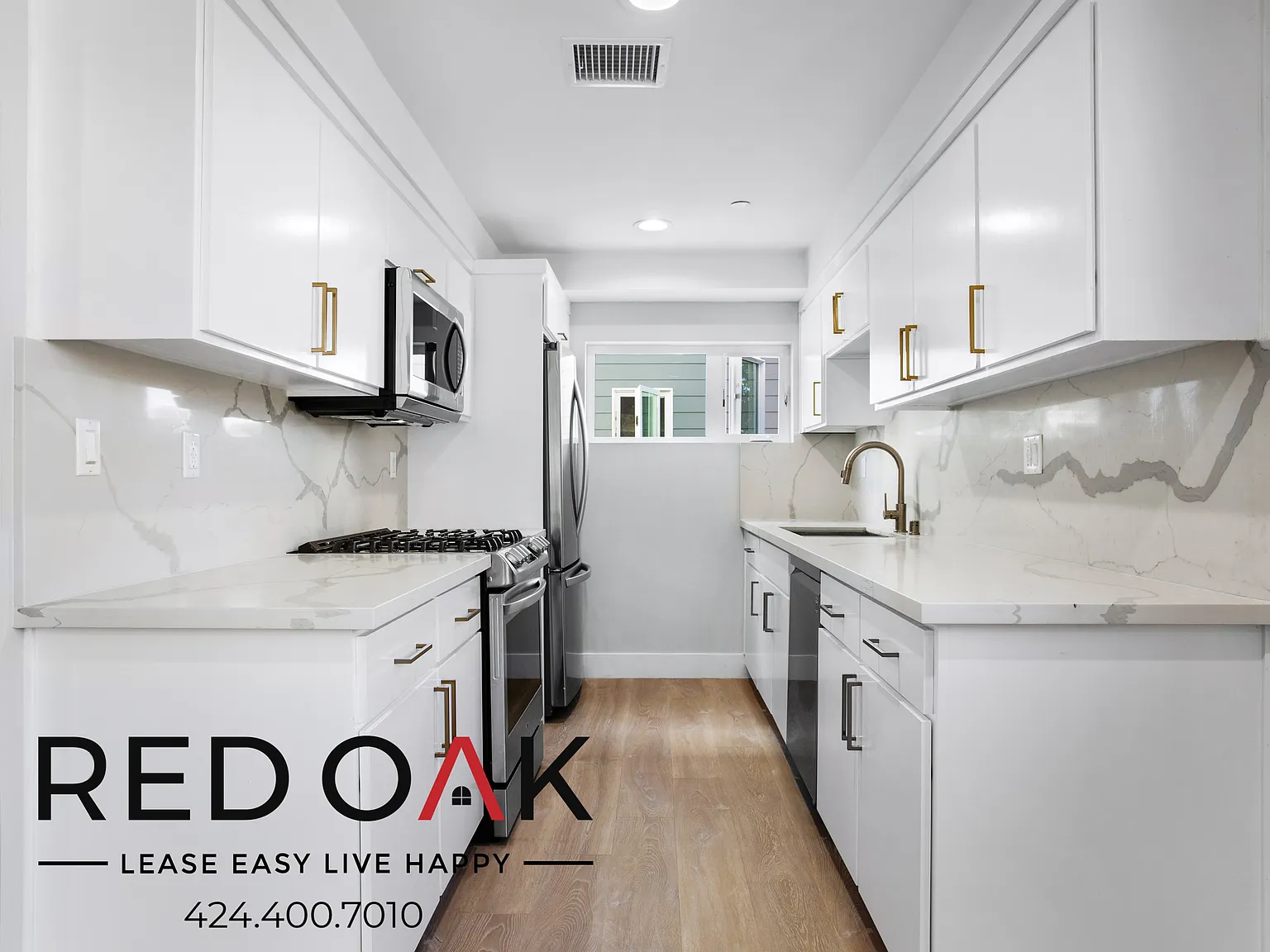 ~2 Weeks FREE~ Gorgeous Four Bedroom with Balcony, Recessed Lighting, In-Unit W/D, and Included P... — Photo 2