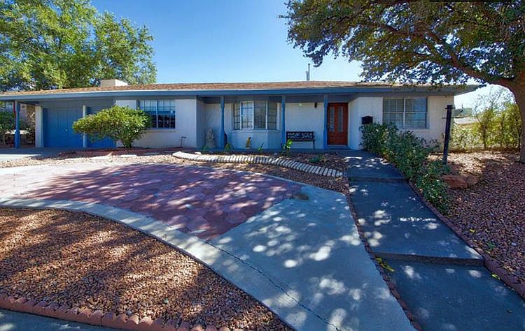 1st image of 612 De Leon Dr