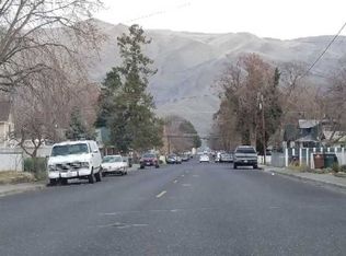 839 2nd St, Clarkston, WA 99403