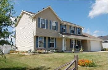 2nd image of 1585 Cardinal Dr
