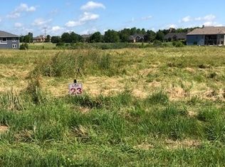 8848 Meadow Lake Trl, Rockford, IL 61114