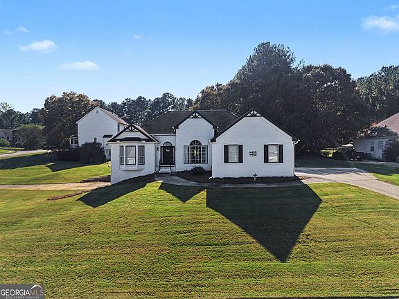 3rd image of 3101 Planters Mill Dr