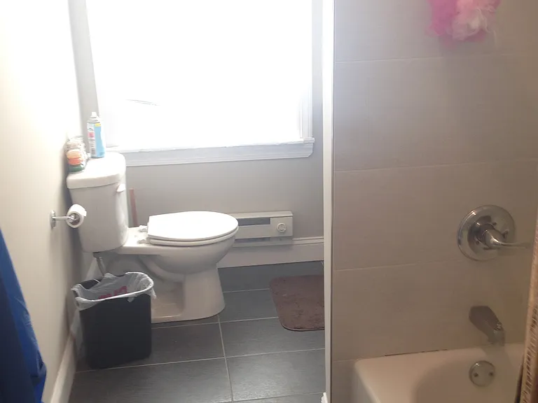 1525 Spruce St #4R — Photo 6