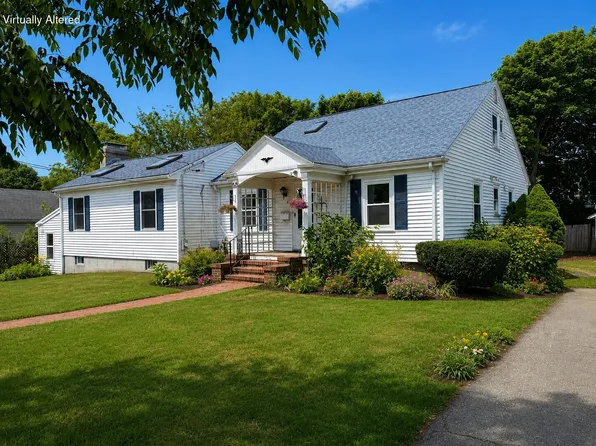 43 Prospect Street, Falmouth, MA 02540